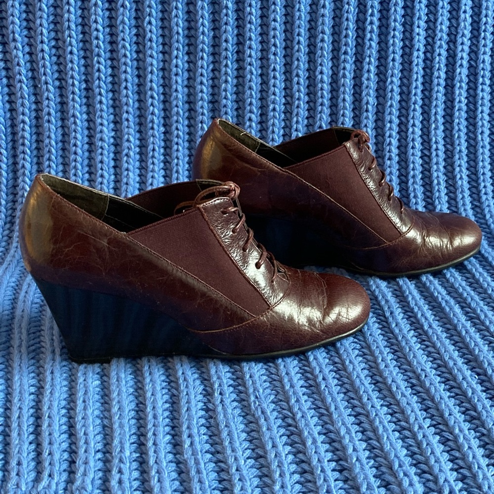 Aerosoles Maroon Wedge Booties with Laces